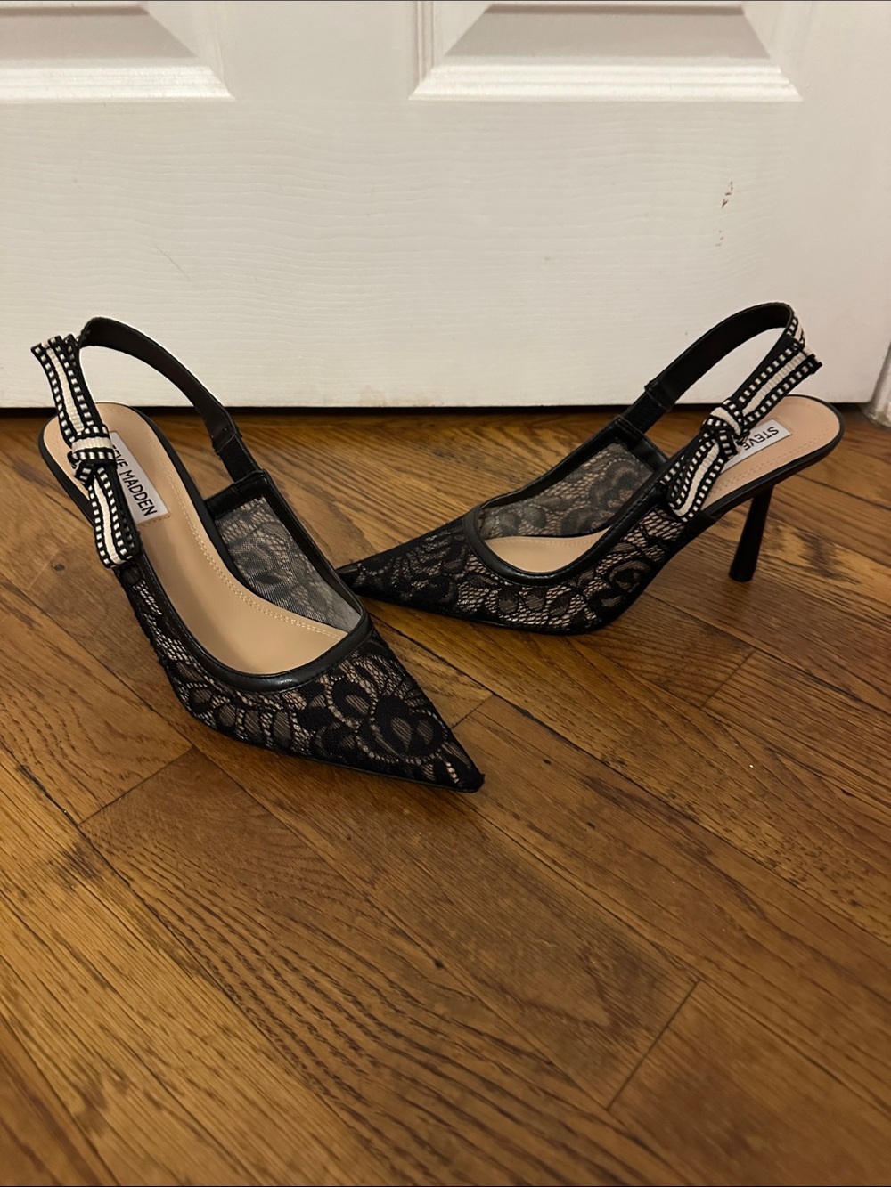 Steve Madden Black Lace Slingback Pointed Heels with Bow Accent